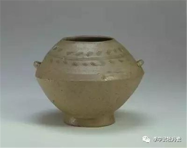 聊一聊中国陶瓷的始祖1.jpg
